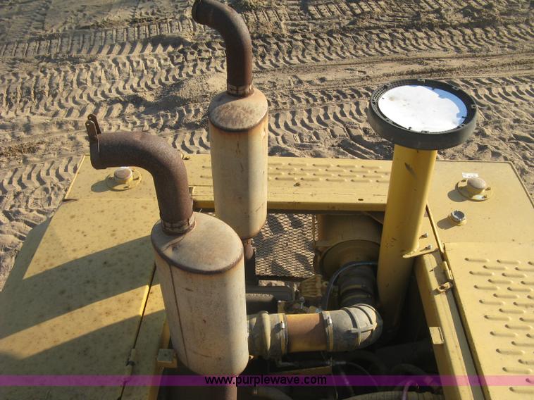 image for item J2860 1995 Vermeer T800HT trencher