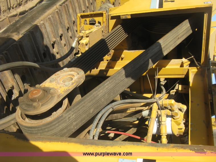 image for item J2860 1995 Vermeer T800HT trencher