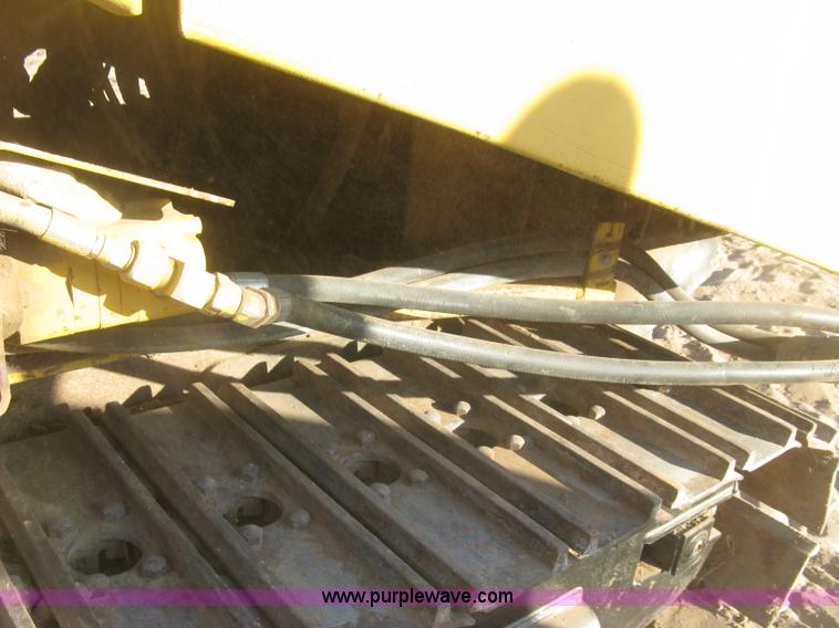 image for item J2860 1995 Vermeer T800HT trencher