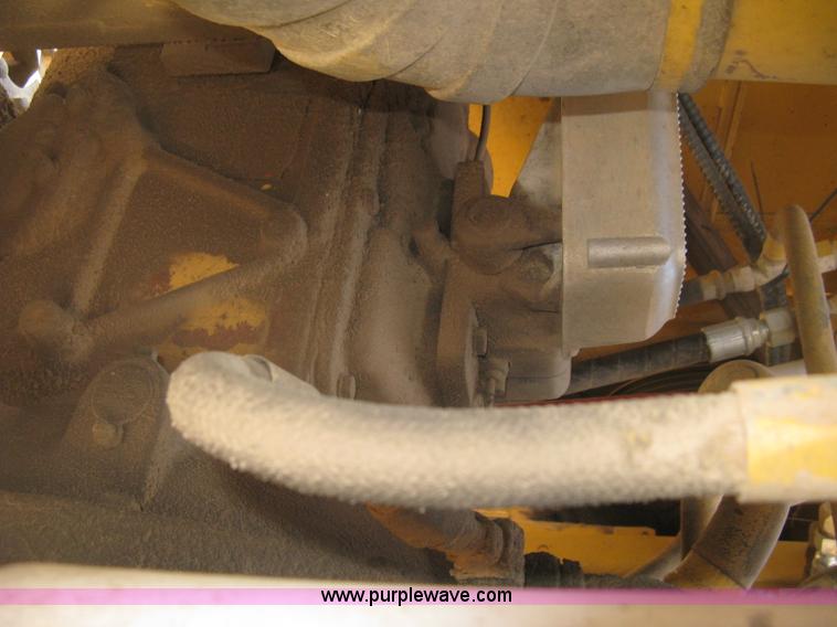 image for item J2860 1995 Vermeer T800HT trencher