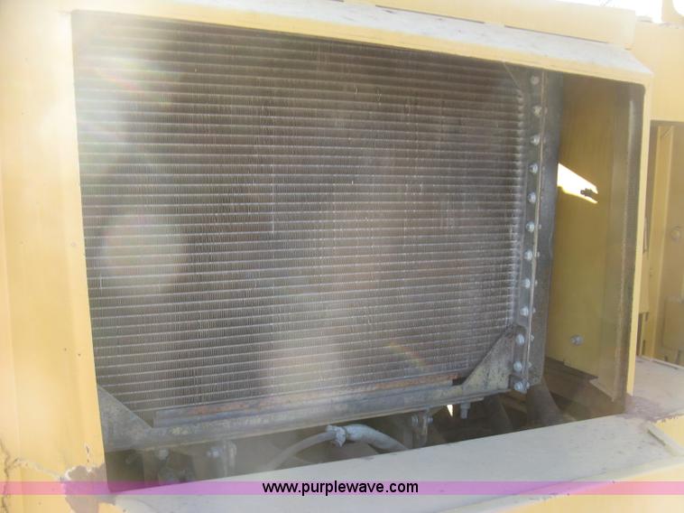 image for item J2860 1995 Vermeer T800HT trencher