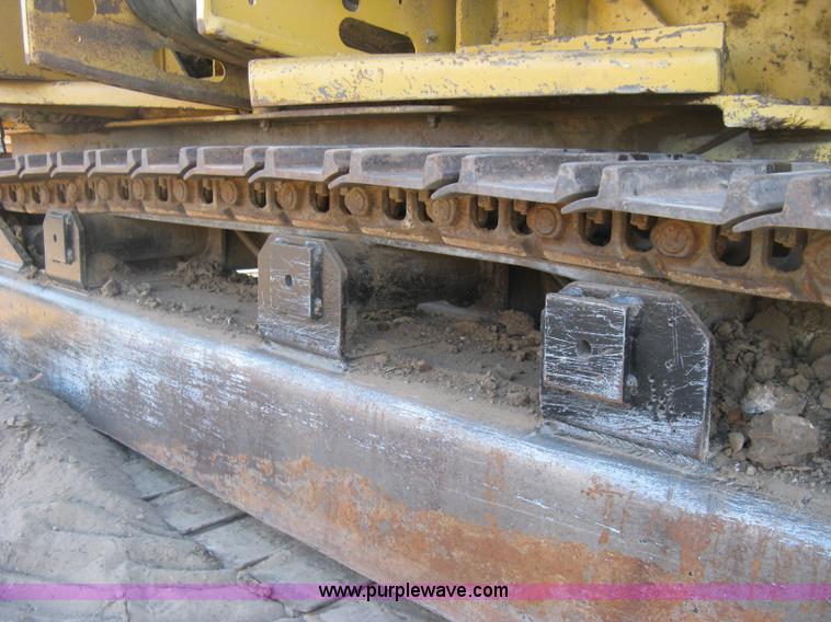 image for item J2860 1995 Vermeer T800HT trencher