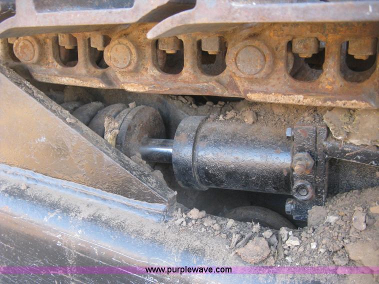 image for item J2860 1995 Vermeer T800HT trencher