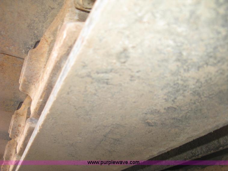 image for item J2860 1995 Vermeer T800HT trencher