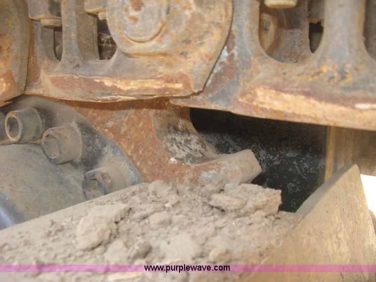 image for item J2860 1995 Vermeer T800HT trencher