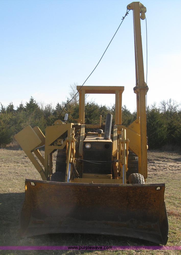 image for item J2862 Case 580B pipelayer