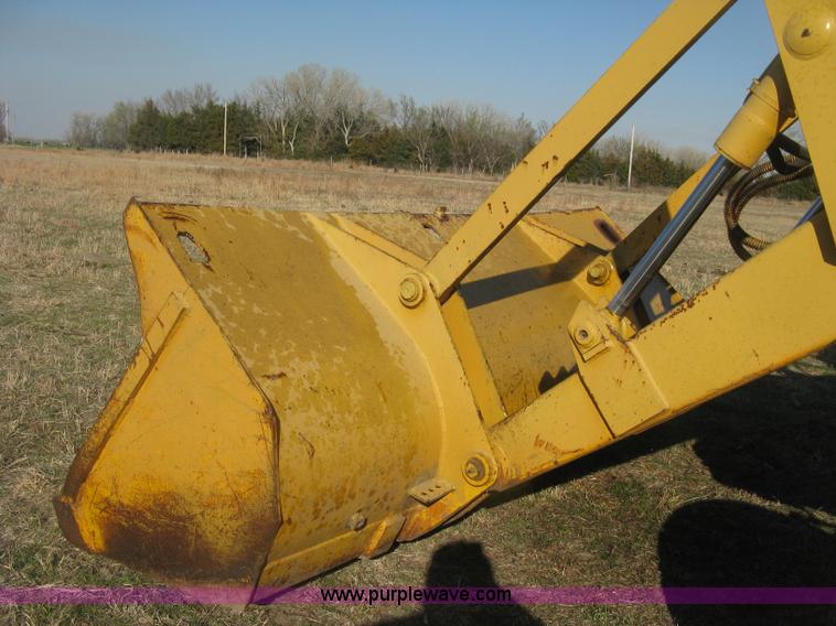 image for item J2862 Case 580B pipelayer