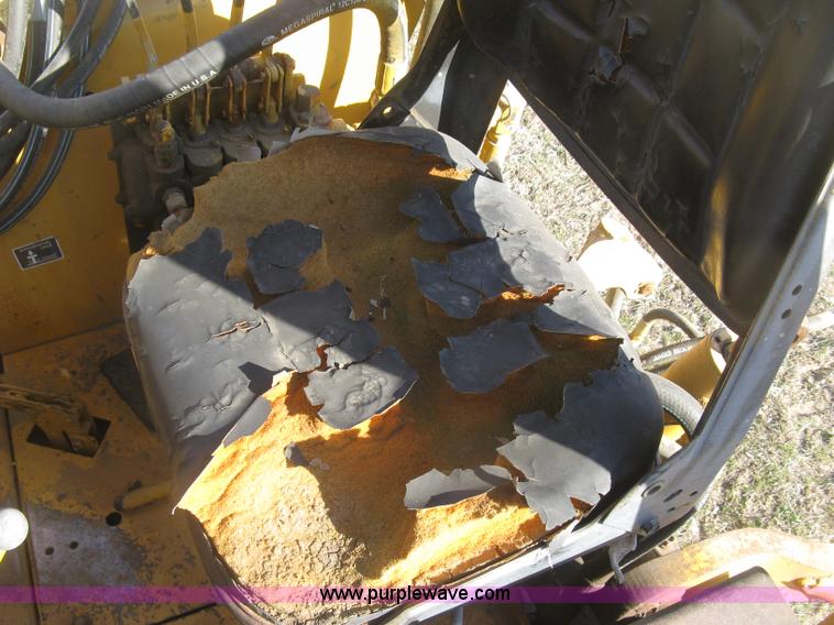 image for item J2862 Case 580B pipelayer