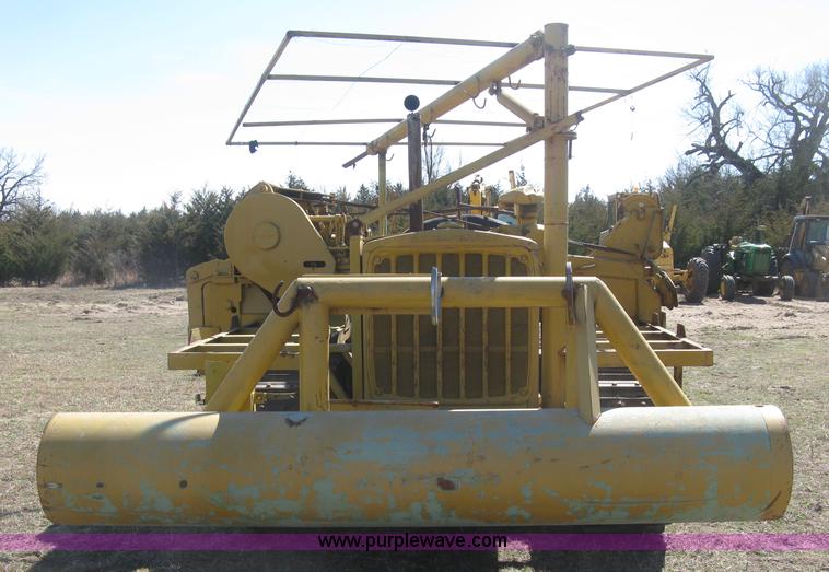 image for item J2863 Caterpillar D6 pipelayer