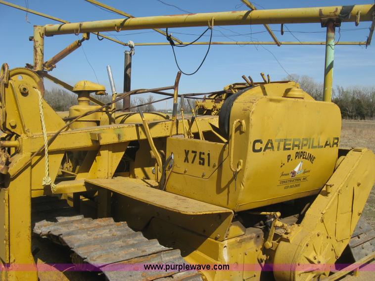image for item J2863 Caterpillar D6 pipelayer