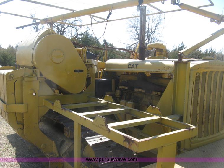 image for item J2863 Caterpillar D6 pipelayer