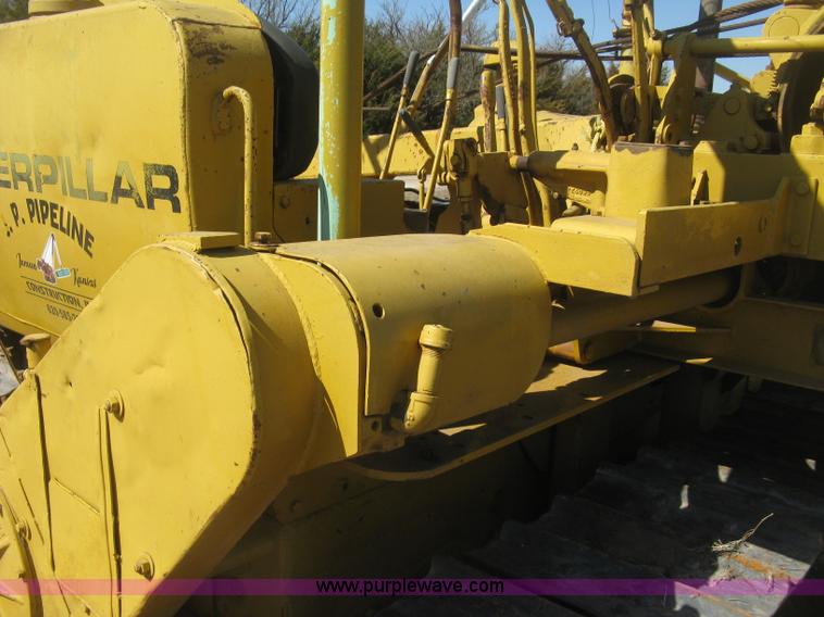 image for item J2863 Caterpillar D6 pipelayer