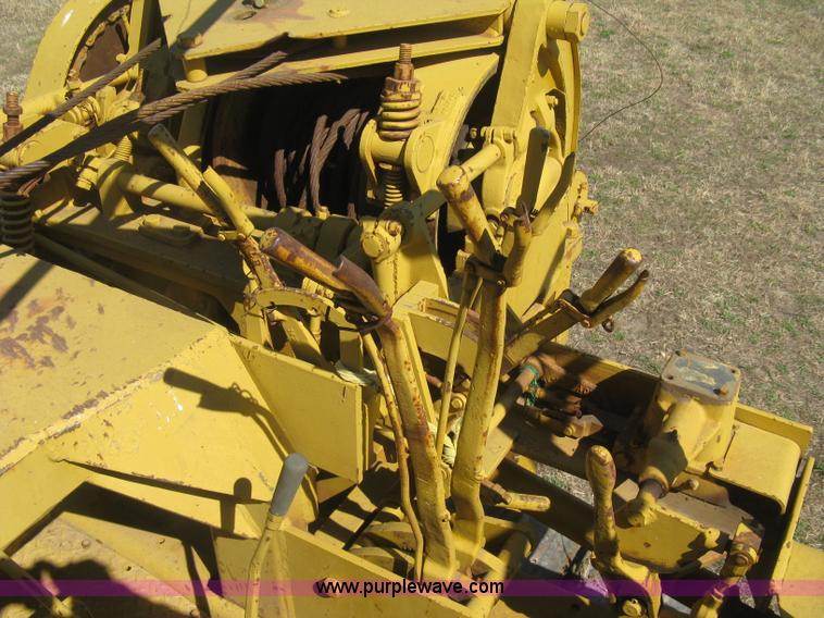 image for item J2863 Caterpillar D6 pipelayer