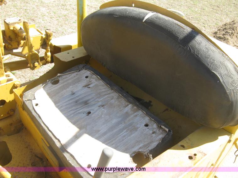 image for item J2863 Caterpillar D6 pipelayer