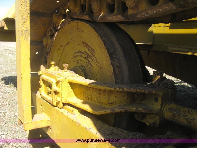 image for item J2863 Caterpillar D6 pipelayer