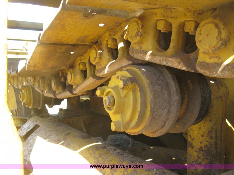image for item J2863 Caterpillar D6 pipelayer