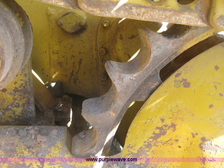 image for item J2863 Caterpillar D6 pipelayer