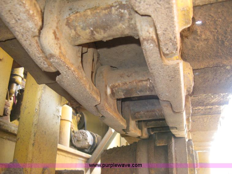 image for item J2863 Caterpillar D6 pipelayer