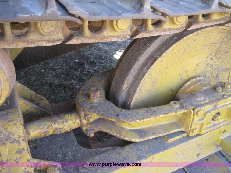 image for item J2863 Caterpillar D6 pipelayer