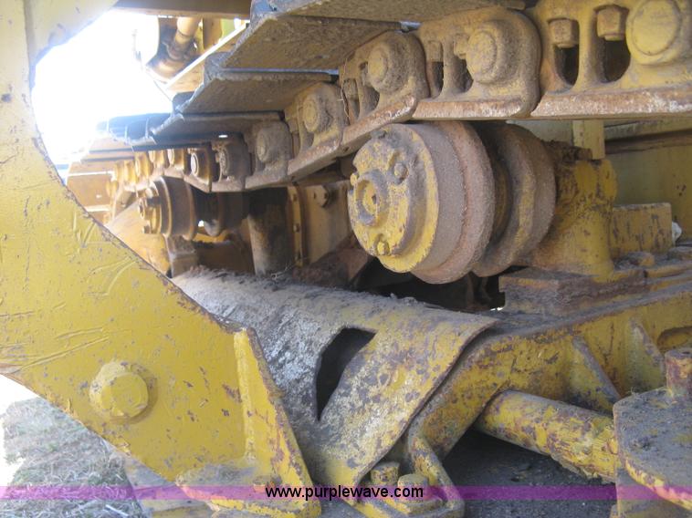 image for item J2863 Caterpillar D6 pipelayer