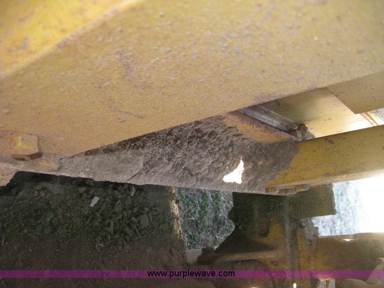 image for item J2863 Caterpillar D6 pipelayer