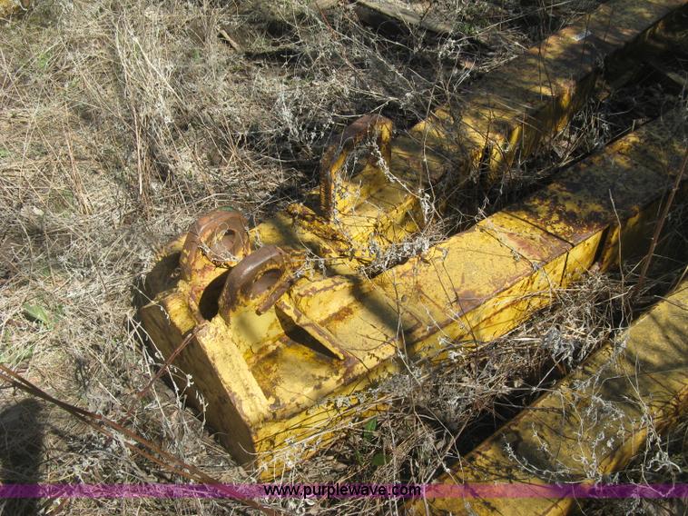 image for item J2863 Caterpillar D6 pipelayer