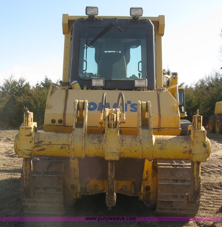 image for item J2864 2006 Komatsu D61EX-15 dozer