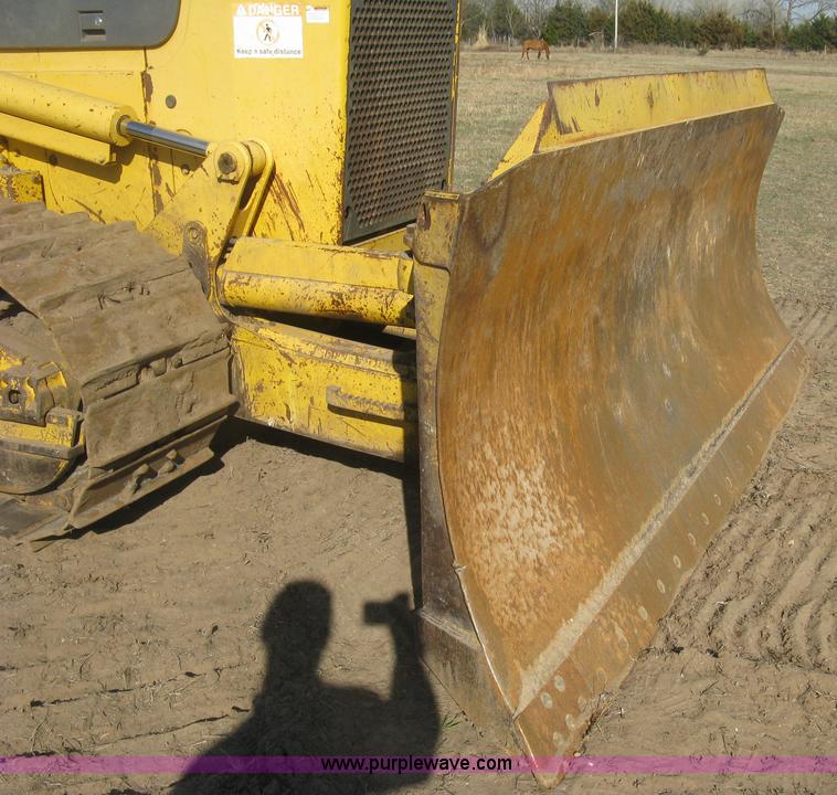 image for item J2864 2006 Komatsu D61EX-15 dozer