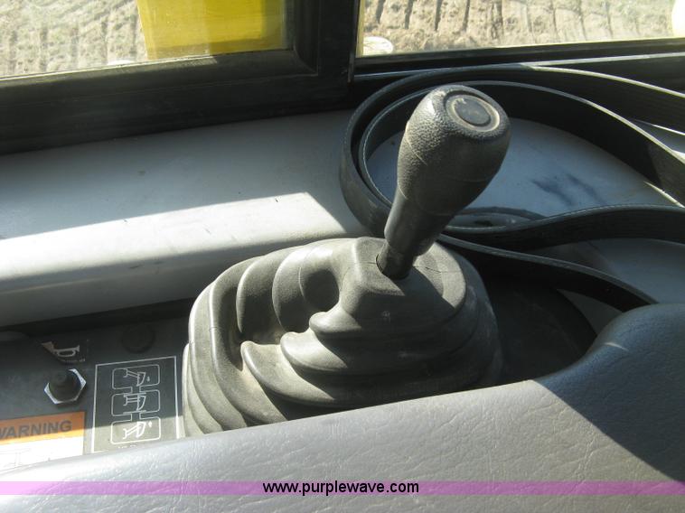 image for item J2864 2006 Komatsu D61EX-15 dozer