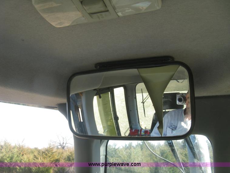 image for item J2864 2006 Komatsu D61EX-15 dozer