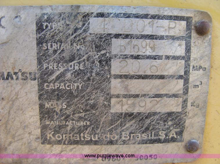 image for item J2864 2006 Komatsu D61EX-15 dozer