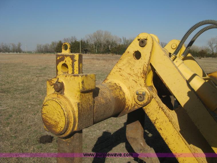 image for item J2864 2006 Komatsu D61EX-15 dozer