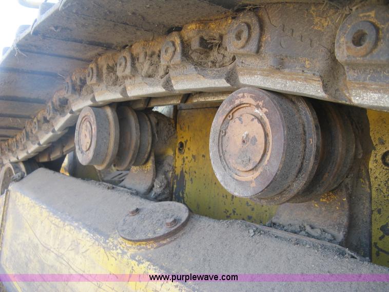 image for item J2864 2006 Komatsu D61EX-15 dozer
