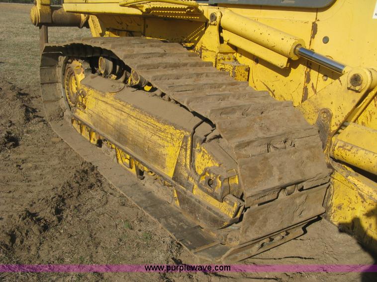 image for item J2864 2006 Komatsu D61EX-15 dozer