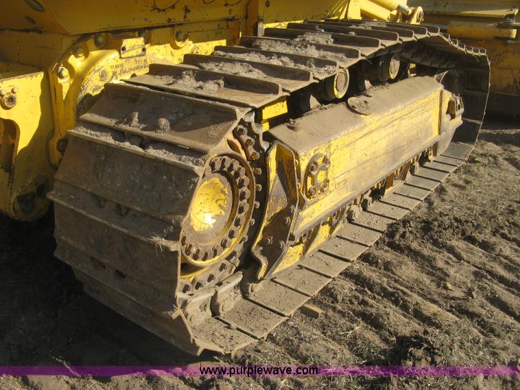image for item J2864 2006 Komatsu D61EX-15 dozer