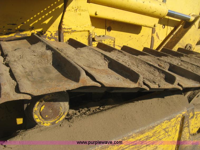 image for item J2864 2006 Komatsu D61EX-15 dozer