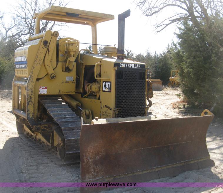 image for item J2865 Caterpillar D4H pipelayer