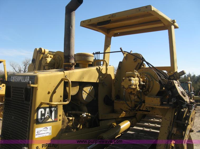 image for item J2865 Caterpillar D4H pipelayer