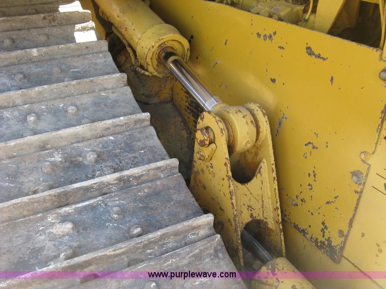 image for item J2865 Caterpillar D4H pipelayer