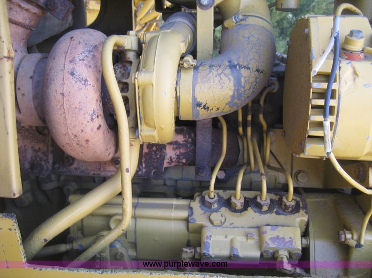 image for item J2865 Caterpillar D4H pipelayer