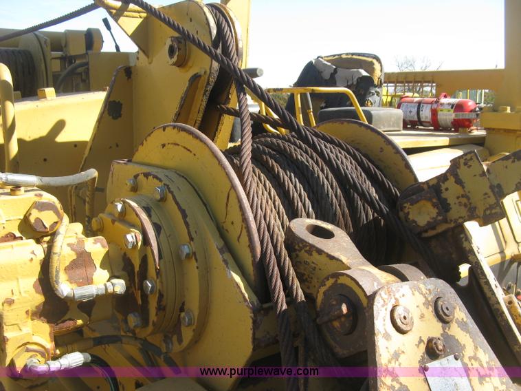 image for item J2865 Caterpillar D4H pipelayer