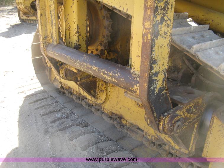 image for item J2865 Caterpillar D4H pipelayer