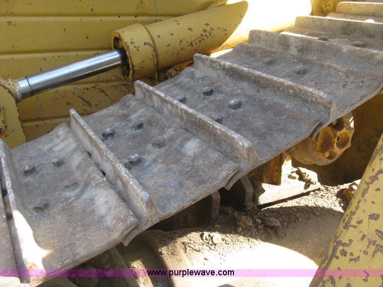 image for item J2865 Caterpillar D4H pipelayer