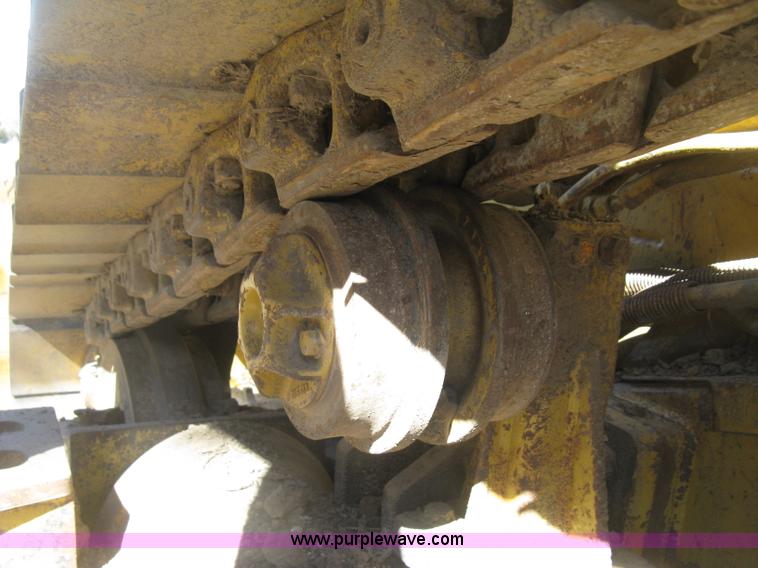 image for item J2865 Caterpillar D4H pipelayer