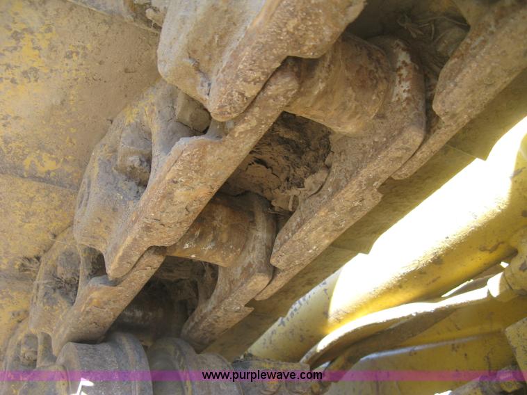 image for item J2865 Caterpillar D4H pipelayer