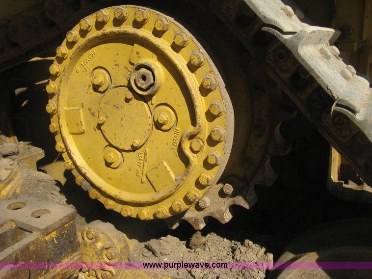 image for item J2865 Caterpillar D4H pipelayer