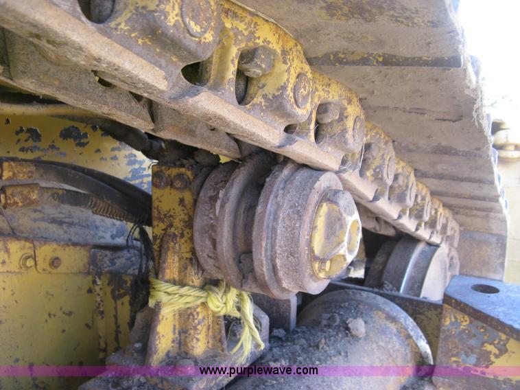 image for item J2865 Caterpillar D4H pipelayer