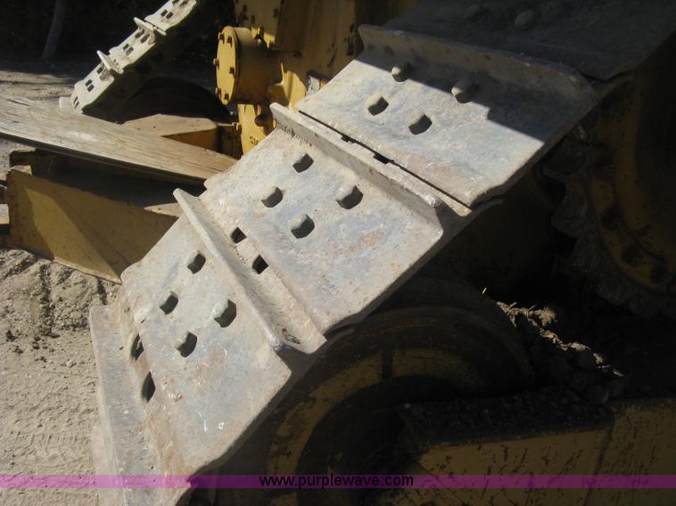 image for item J2865 Caterpillar D4H pipelayer