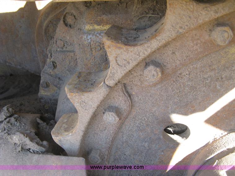 image for item J2866 1972 Caterpillar D6C dozer