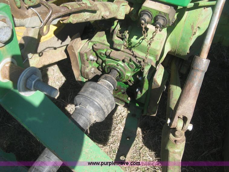 image for item J2867 1965 John Deere 4020 tractor
